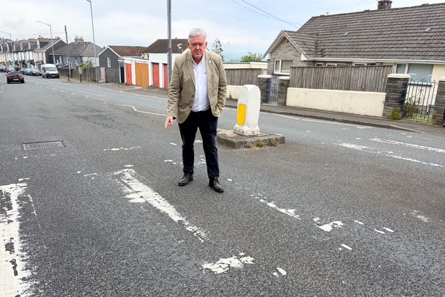 Road markings motion defeated despite safety concerns