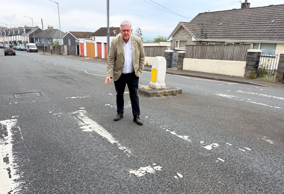 Road markings motion defeated despite safety concerns