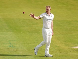 Callington look to maintain slender lead at Helston