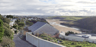 Plans proposed to redevelop property overlooking estuary