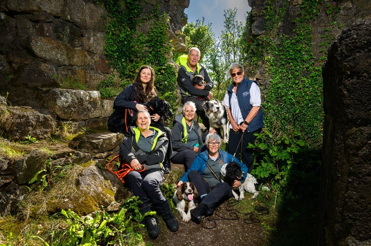 Cornwall Search Dogs team