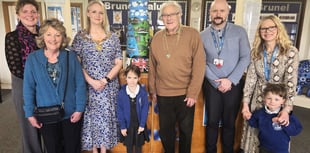 Brunel pupils create standout lighthouse for Guiding Lights Project
