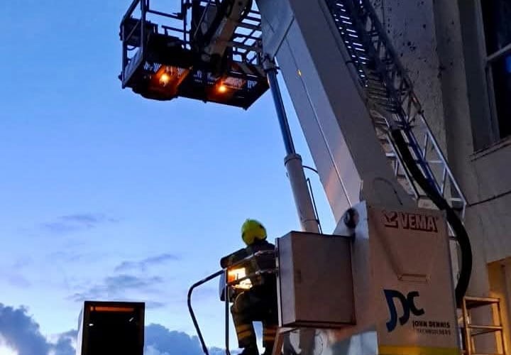A fire service arial ladder platform was used to rescue the woman (Picture: Newquay Coastguard Search and Rescue Team)
