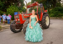 Sunshine and glamour: The Roseland Academy prom in pictures