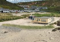Bid to replace tired old surf lifesaving club on beach