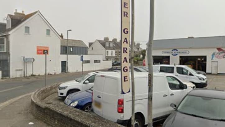 Street food venue slammed