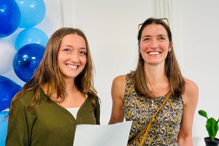 Flo Jubb achieved an outstanding eight Grade 9s, including double Grade 9 in Combined Science and Grade 9s in English Literature, French, Geography, History, Maths and Statistics.