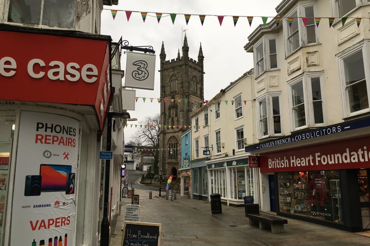 Concerns that Booze Bay will exacerbate St Austell's street drinking problem.