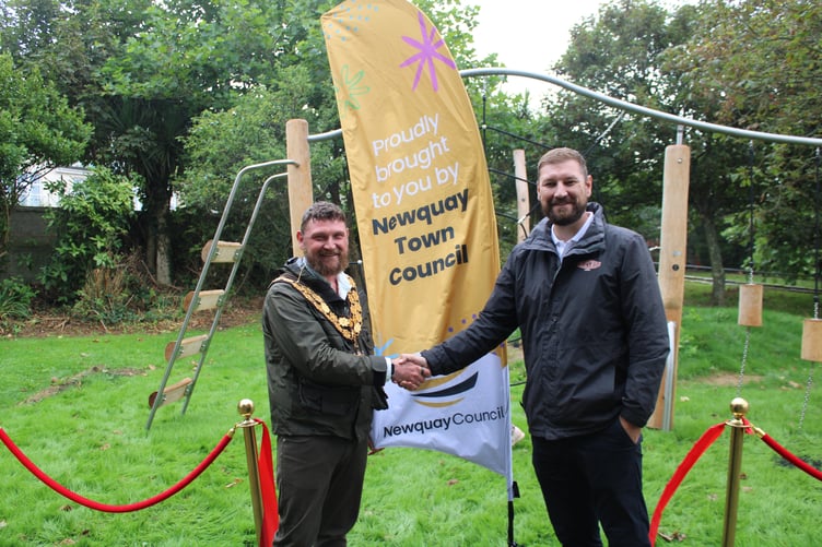 Mayor Drew Creek thanked Wicksteed for building a "fantastic" for the children in the community