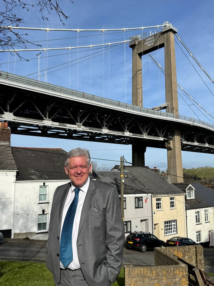 Cornwall Councillor Keith Johnson wants answers following the Tamar Bridge chaos which brought Saltash to a standstill