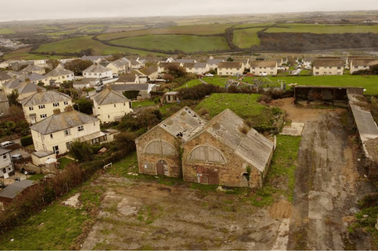 Cornwall Council has given the go ahead to demolish existing vacant buildings, including the former generator shed and boiler house buildings at the former Jewsons site at Mount Wise and construct 28 dwellings