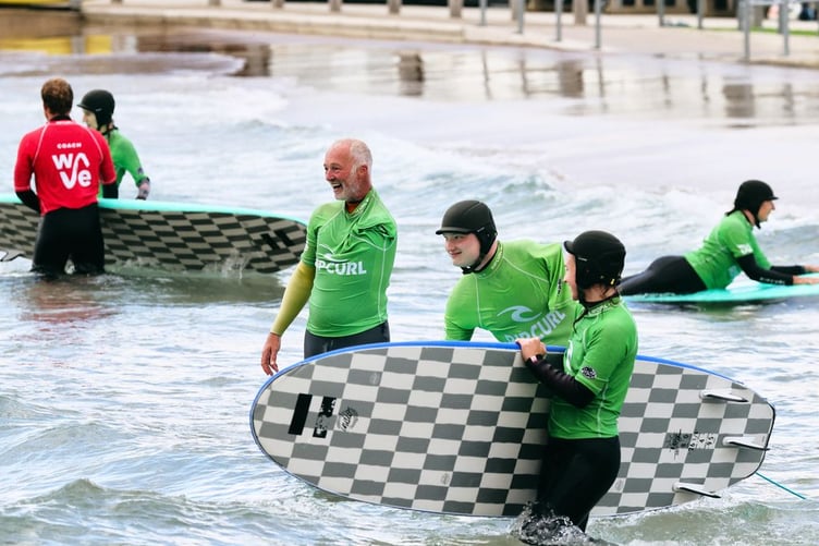 Stephen Downes with participants at the first Surfing through Sarcoma camp
