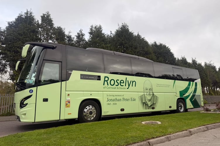 Roselyn Coaches special livery