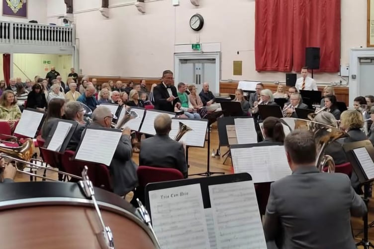 Tim Whitehead leads St Pinnock Band' in a stirring performance (Picture: Mike Allsopp)